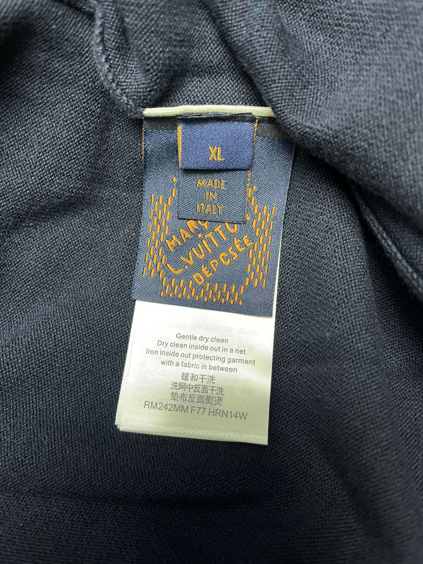 &wg.luxury- 8V oversize item:E-F409D0602
